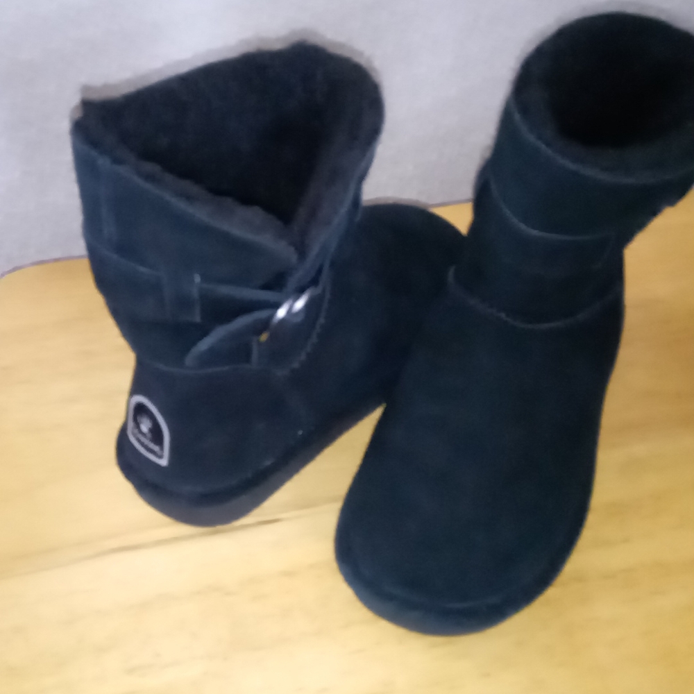 BearPaw Black Tessa Suede Wool Sheepskin Boots 6